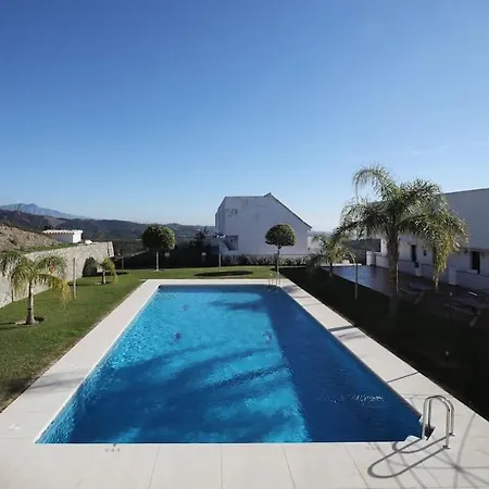 Gonzalez Campana Holiday